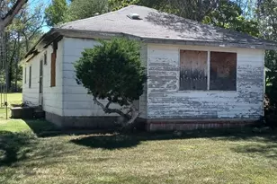 904 Washington Ave, Rocky Ford, CO 81067 - Photo 4