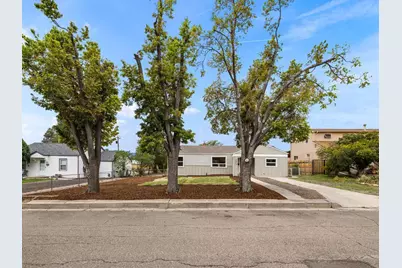 3023 Cascade Ave, Pueblo, CO 81008 - Photo 2