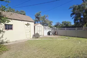 611 S 12th St, Rocky Ford, CO 81067 - Photo 24