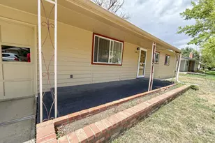 205 Cottage Ln, Canon City, CO 81212 - Photo 2