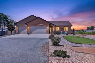 1615 28th Ln, Pueblo, CO 81006 - Photo 2