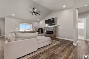 809 E Cabaret Dr, Pueblo West, CO 81007 - Photo 10