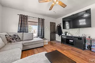 1302 E 10th St, Pueblo, CO 81001 - Photo 6