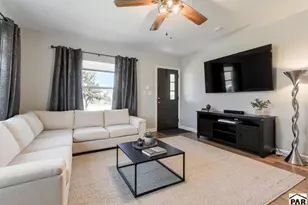 1302 E 10th St, Pueblo, CO 81001 - Photo 36