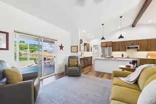 519 S Woodstock Dr, Pueblo West, CO 81007 - Photo 8