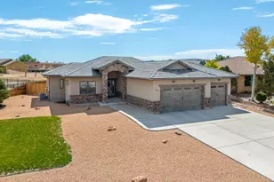 58 S Villa Del Sol Ct, Pueblo West, CO 81007 - Photo 1