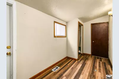 1419 E 3rd St, Pueblo, CO 81001 - Photo 8