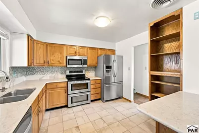 540 Starlite Dr, Pueblo, CO 81005 - Photo 10