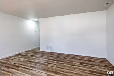 2906 Winnipeg St, Pueblo, CO 81004 - Photo 4
