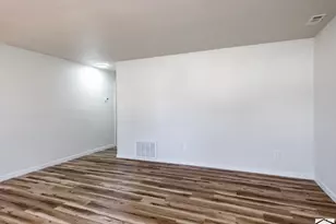 2906 Winnipeg St, Pueblo, CO 81004 - Photo 4