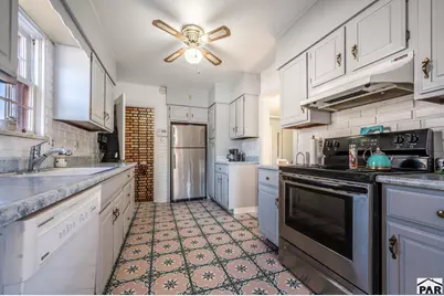 319 Lincoln St, Pueblo, CO 81004 - Photo 10