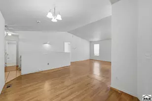 1621 Horseshoe Pl, Pueblo, CO 81001 - Photo 10