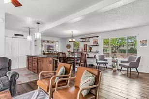 10 Pedregal Ln, Pueblo, CO 81005 - Photo 16