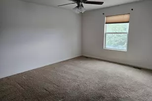 1652 W Hermosa Dr, Pueblo, CO 81007 - Photo 14
