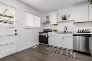 1731 Jerry Murphy Rd, Pueblo, CO 81001 - Photo 8