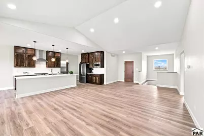 686 N Limon Dr, Pueblo West, CO 81007 - Photo 10