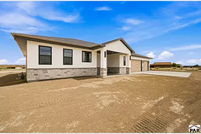 686 N Limon Dr, Pueblo West, CO 81007 - Photo 2