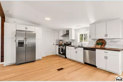 2206 W 16th St, Pueblo, CO 81003 - Photo 14
