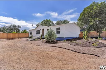 2206 W 16th St, Pueblo, CO 81003 - Photo 4