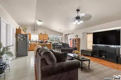 5153 Crested Hill, Pueblo, CO 81008 - Photo 4