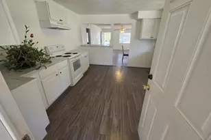 806 E 12th St, Pueblo, CO 81001 - Photo 2