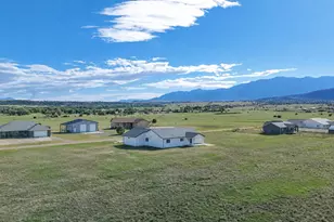 4815 E Jefferson Blvd, Colorado City, CO 81019 - Photo 6