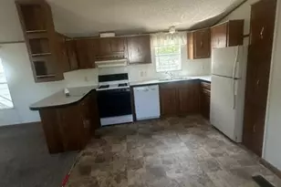 240 Locust Ave, Las Animas, CO 81054 - Photo 8