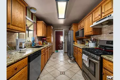 6 Oxford St, Pueblo, CO 81005 - Photo 12