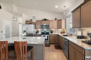 624 E Paradise Dr, Pueblo West, CO 81007 - Photo 10