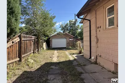 1214 E 5th St, Pueblo, CO 81001 - Photo 28