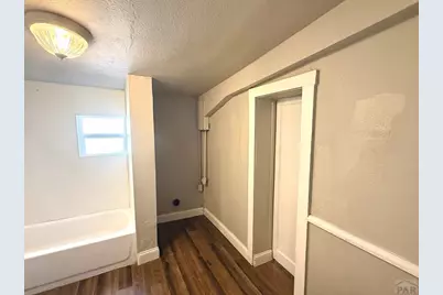 2402 Wyoming Ave, Pueblo, CO 81004 - Photo 10