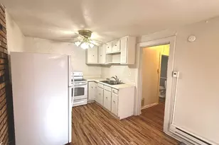 2402 Wyoming Ave, Pueblo, CO 81004 - Photo 6