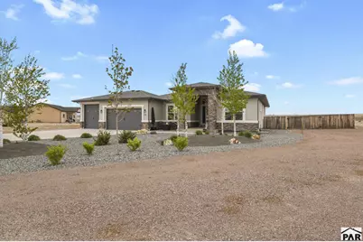 27 S Tequila Ct, Pueblo, CO 81007 - Photo 2