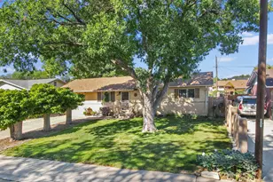 2129 Rosewood Ln, Pueblo, CO 81005 - Photo 2