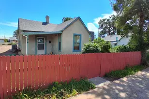 514 W 7th St, Pueblo, CO 81003 - Photo 1