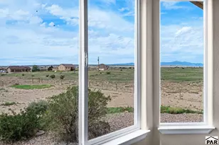 1373 Blue Lake Ln, Pueblo, CO 81007 - Photo 20