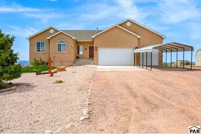 1373 Blue Lake Lane, Pueblo, CO 81007 - Photo 2