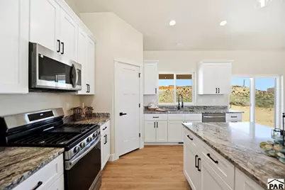 1218 N Challenger Pl, Pueblo West, CO 81007 - Photo 4