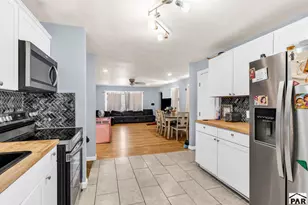 1612 E 5th St, Pueblo, CO 81001 - Photo 10