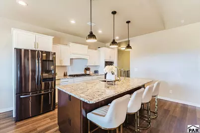 383 N Desert Cove Dr, Pueblo West, CO 81007 - Photo 14