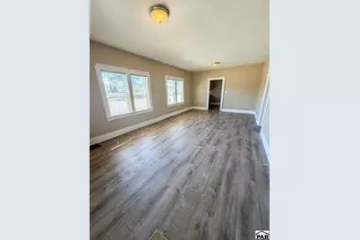 910 S 7th St, Lamar, CO 81052 - Photo 6