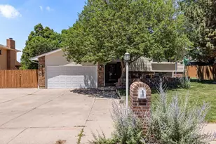 1121 Candytuft Blvd, Pueblo, CO 81001 - Photo 1