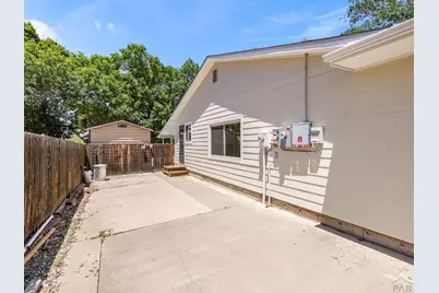 1121 Candytuft Blvd, Pueblo, CO 81001 - Photo 36