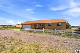 1218 E Onizuka Ln, Pueblo, CO 81007 - Photo 2