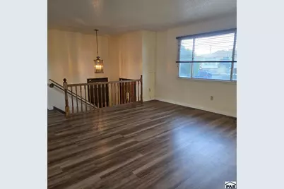 112 La Rochelle Dr, Pueblo, CO 81005 - Photo 2