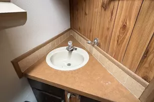 1325 N Elizabeth St, Pueblo, CO 81003 - Photo 34