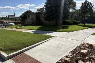 1325 N Elizabeth St, Pueblo, CO 81003 - Photo 4