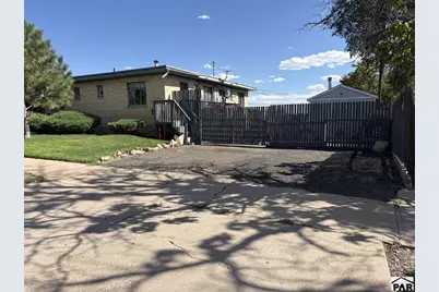 1325 N Elizabeth St, Pueblo, CO 81003 - Photo 2