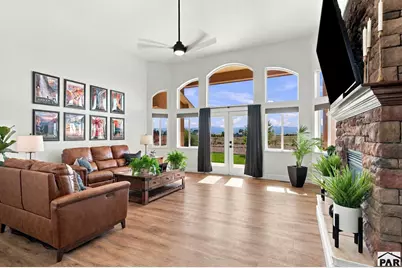 877 S Avenida Del Oro W, Pueblo West, CO 81007 - Photo 4