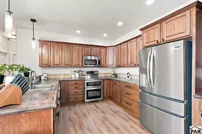 877 S Avenida Del Oro W, Pueblo West, CO 81007 - Photo 10